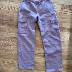 Women’s Aritzia Sweatfleece Mega Cargo Sweatpants XS